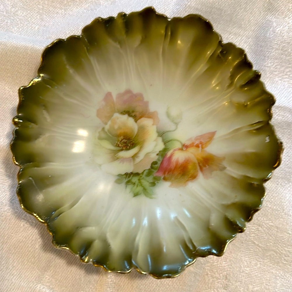 Vintage. Painted floral trinket dish.